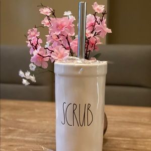 Rae Dunn Scrub Brush